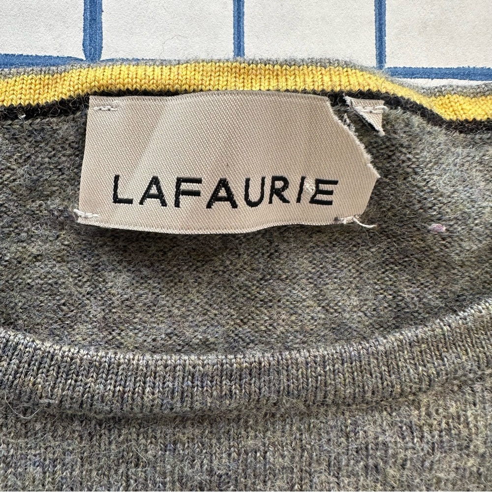 Lafaurie 100% Extrafine Merino Wool Sweater – Women’s Medium